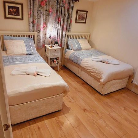 Beautiful Apartment Бристол Екстериор снимка